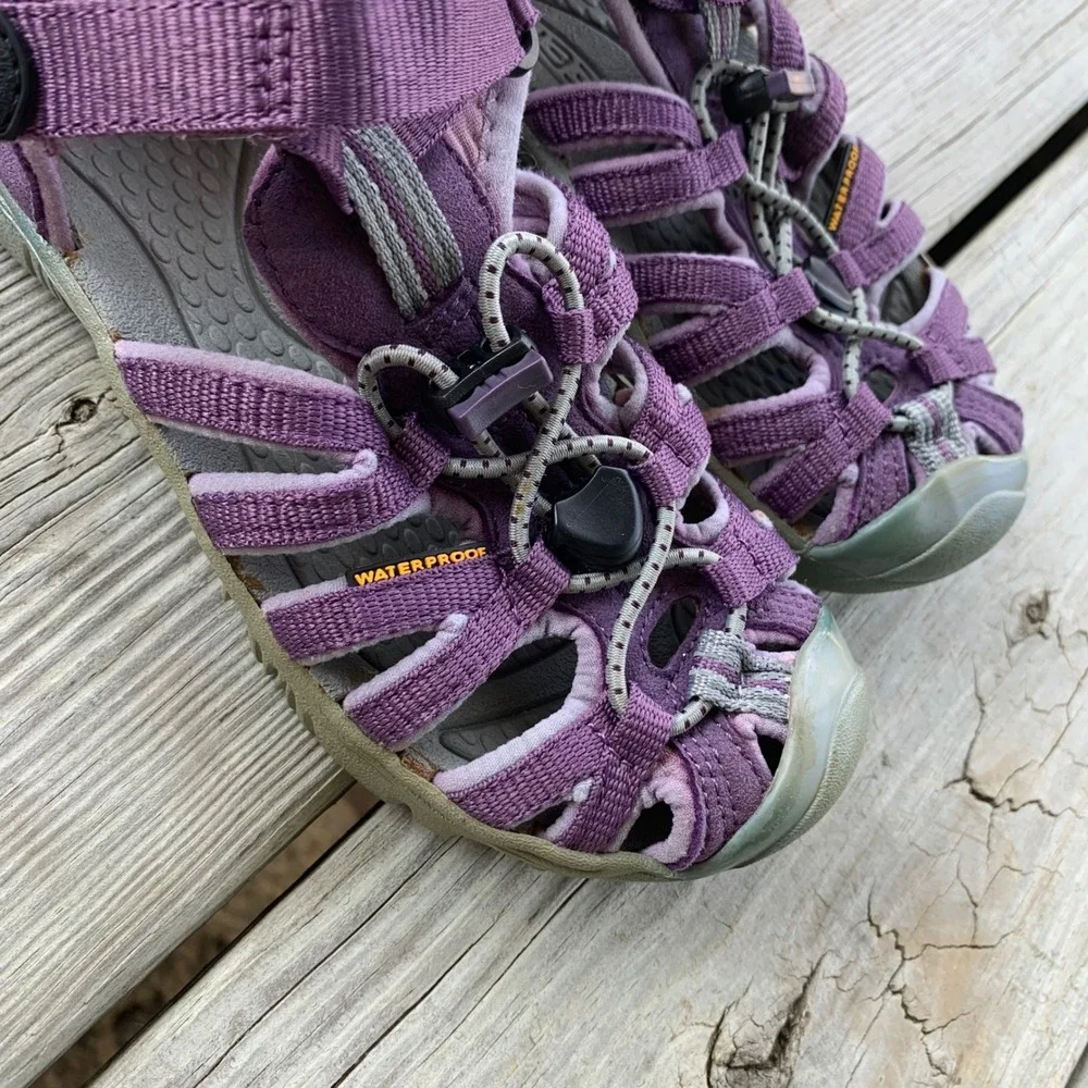 KEEN Kids Newport H2 Waterproof Sandals Purple Size 13 Girls Outdoor Play Creek